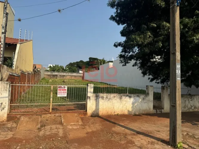 TERRENO A POUCOS METROS DO PQ DO INGÁ