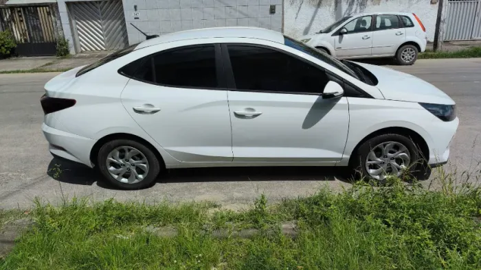 Hyundai HB20S Comfort Plus 1.0 Flex 12V Mec. 2024