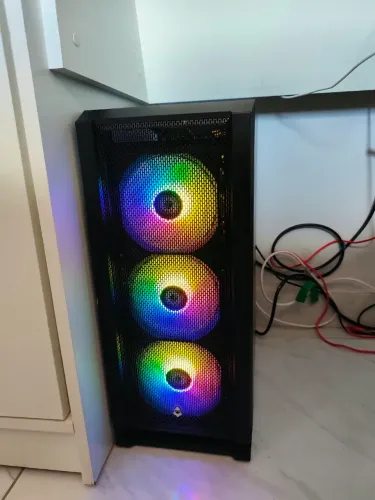 computador Xeon 16GB RAM 512 GB nvme RX 580 8GB