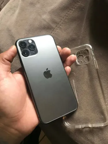 iPhone 11 Pro 