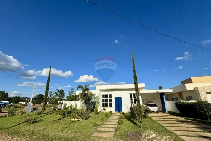 Casa térrea à venda no Ninho Verde 2