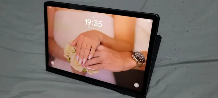 Samsung Galaxy Tab S9 FE 128GB 6GB RAM + S Pen Original + Acessórios