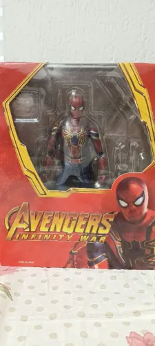 Aranha de Ferro Sh Figuarts 