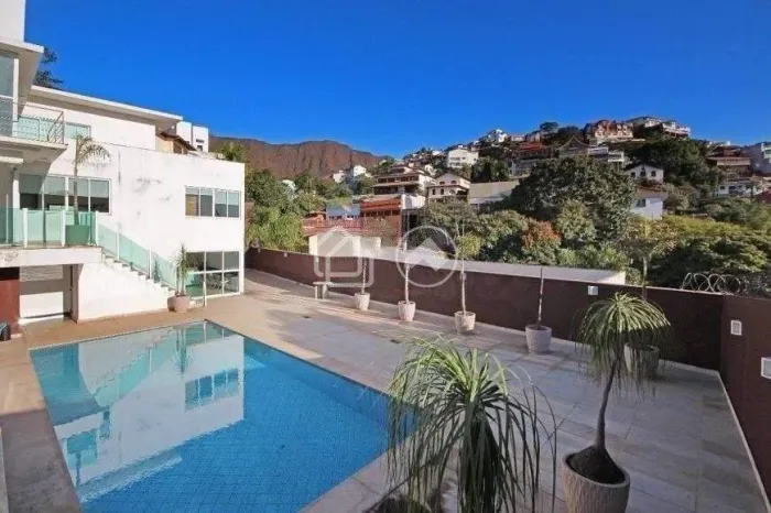 CASA COM ELEVADOR NO MANGABEIRAS ALUGUEL LUXO TOTAL