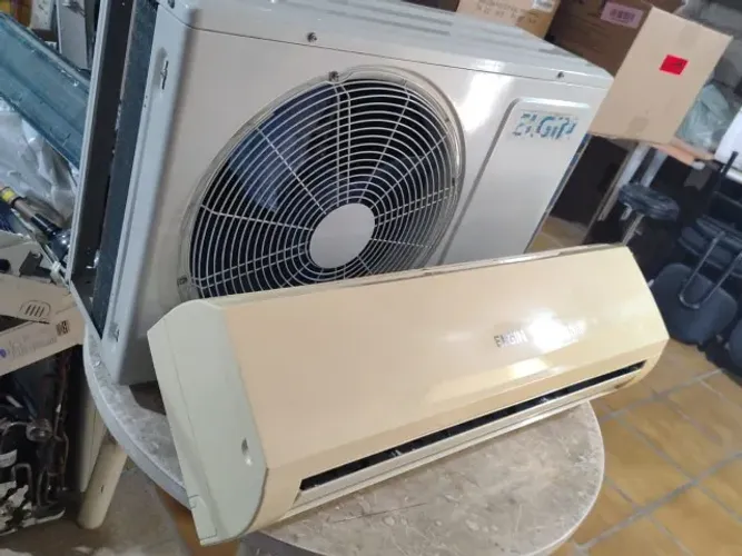 Split Elgin 9000btus quente e frio convencional 