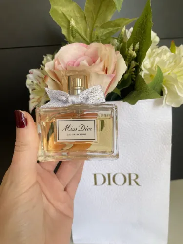 Miss Dior DIOR Eau de Parfum - Perfume Feminino 50ml