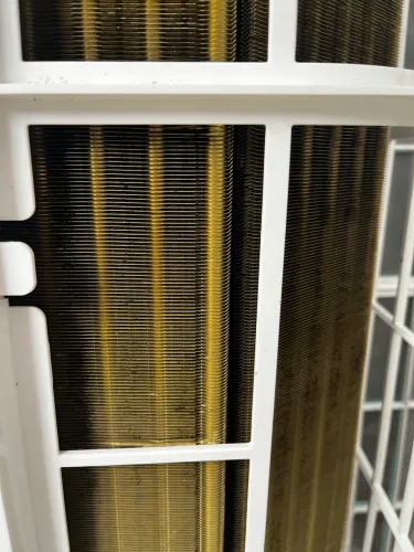 Ar condicionado EOS inverter 24 mil Btu