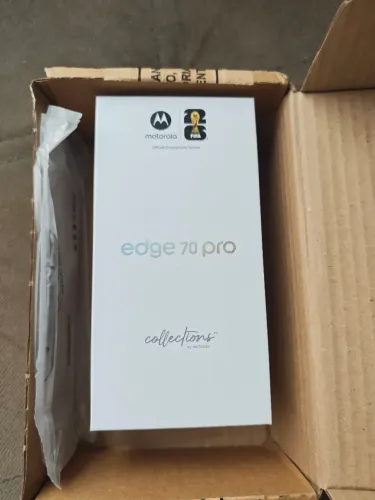 Motorola Edge 70 pro 256gb 12 de ram
