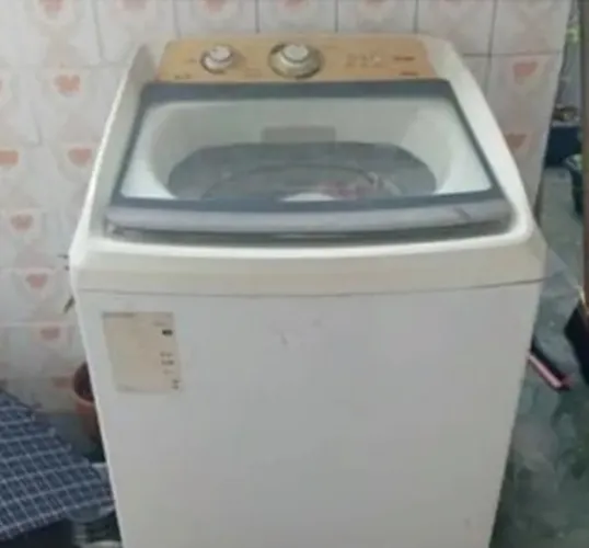 Máquina Consul 12k, funcionando porém tá fazendo barulho para centrifugar.