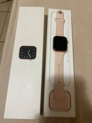 Apple Watch séries 5-Rosa