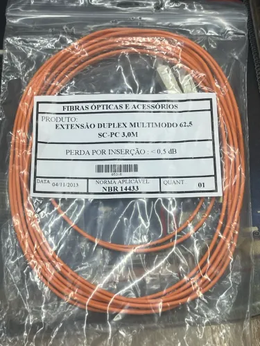 Lote com 1319 cordão óptico 