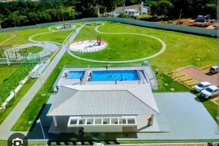 Vendo lindo apartamento 2 quartos no Condomínio Reserva Parque Valparaiso Goiás