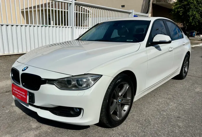 BMW 320I A Modern/sport TB 2.0/a.flex 16V 4P 2015