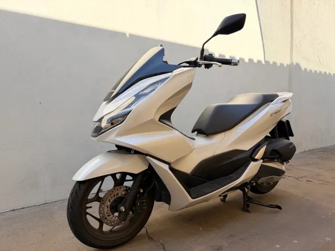 Honda PCX 160 CBS 2025/2025 - Branca Perolizada - Impecável