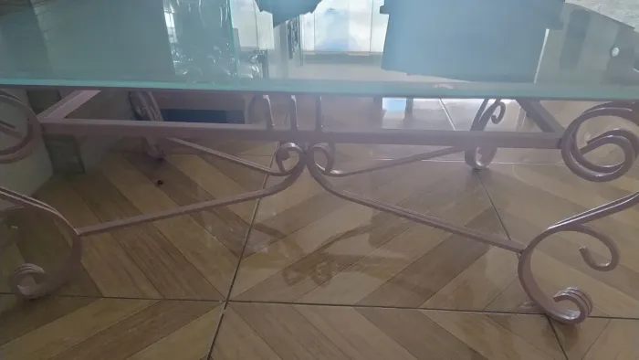 Centro de mesa 70 x 1,20cm  vidro bizontado, Jateado acabamento laterais, Estrutura ferro