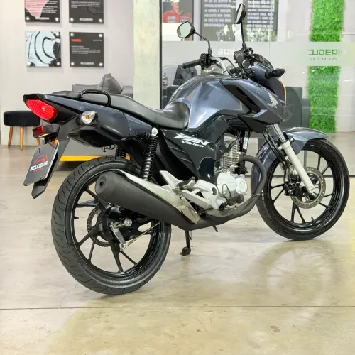 Honda Fan 160 2024 com apenas 18 mil km