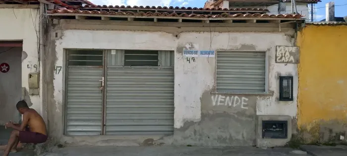 Aluga-se casa no Campo limpo