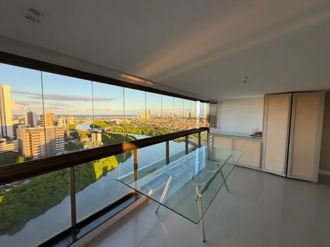 Apartamento na Beira Rio | 200m² | 4 Quartos | 3 Suítes | 3 Vagas e Alto Padrão.