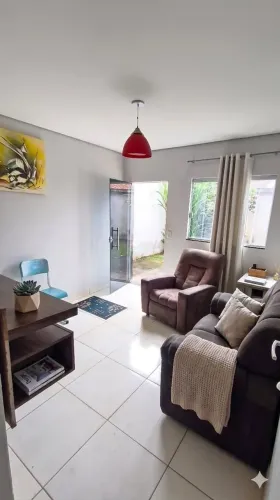 ~CASA A VENDA NO RENASCER