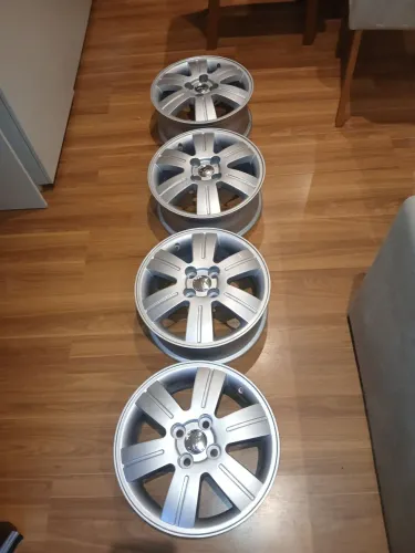 Rodas corolla versão seg zeradinhas 
