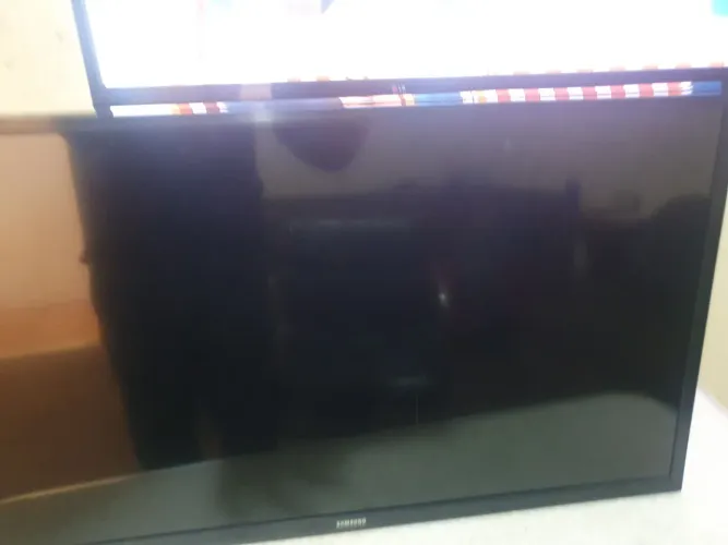 Smart tv 32 sansung com defeito