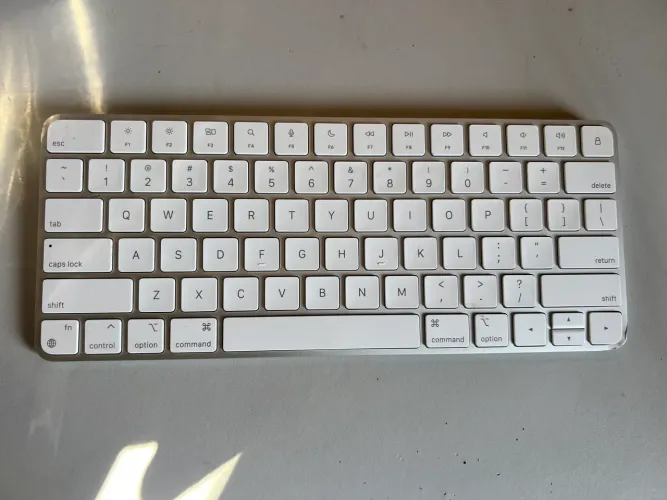 Apple Magic Keyboard Original A1644 Bluetooth | Excelente Estado