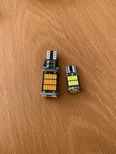 Vendo led laranja 35 reias 