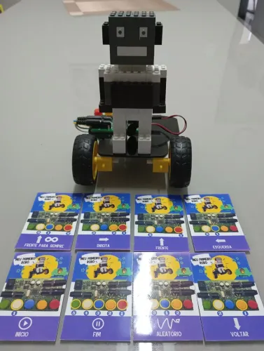 Meu Primeiro Robô Projeteiros - Uma Experiência Didática Inesquecível