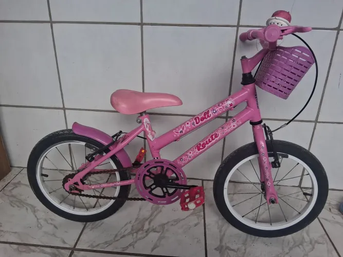 Bicicleta rosa aro 16