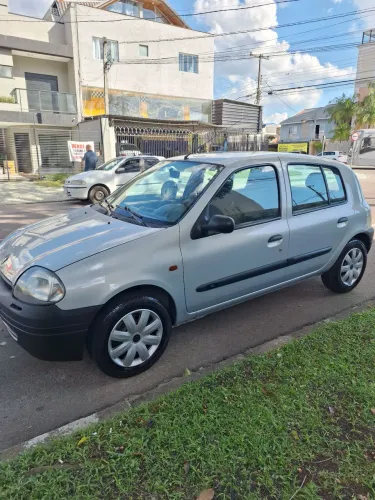 Renault Clio RL / Yahoo/ Authent. 1.0 8V 5P 2001