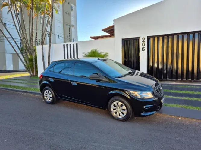 Chevrolet Onix JOY Hatch 1.0 8V Flex Mec. 4P 2019