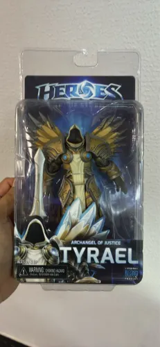 Figure Warcraft