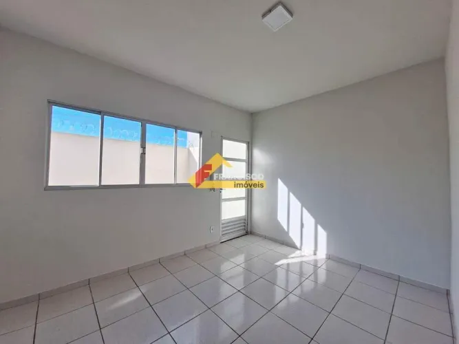 Casa para aluguel, 2 quartos, 3 vagas, Residencial Alto das Oliveiras - Divinópolis/MG