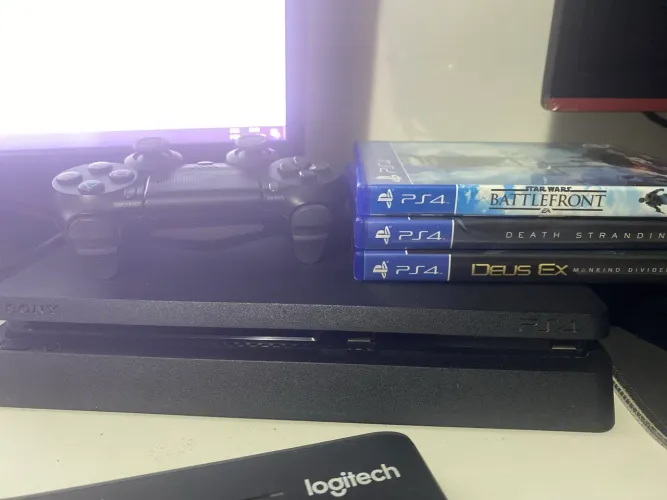 Ps4 slim