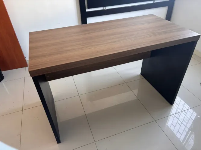 Mesa de escritório
