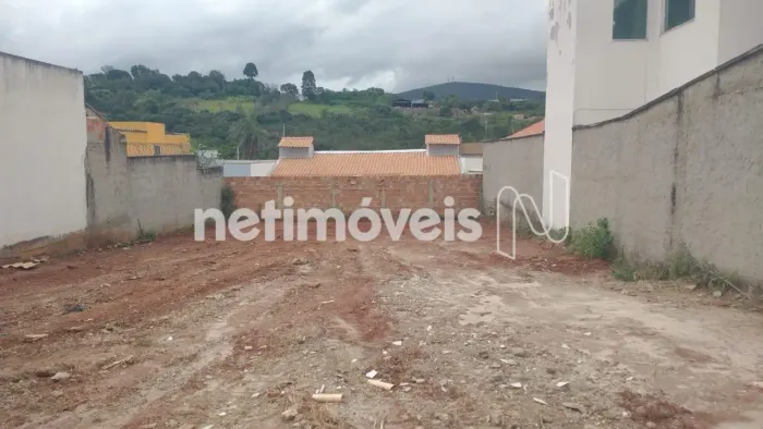 Excelente terreno em ótima localização em Mateus Leme!