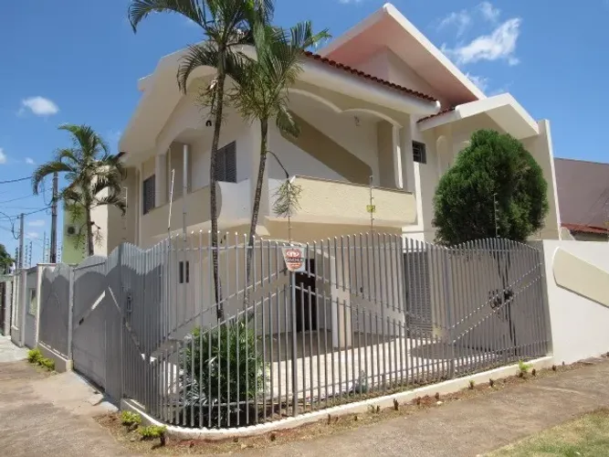 Sobrado Jd Monte Carlo