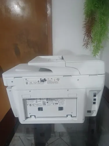 HP OfficeJet Pro 8720 - Para conserto ou retirada de peças