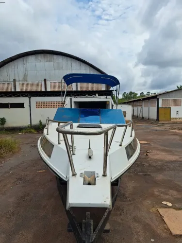 LANCHA COBRA 28