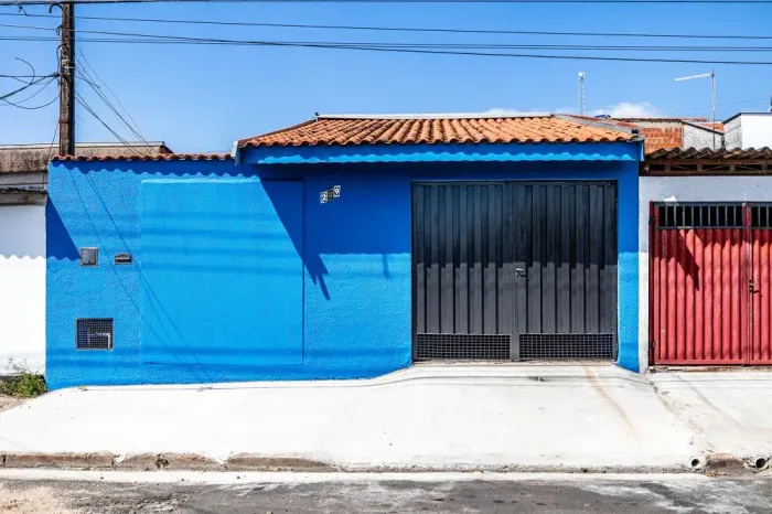 Casa para locação no bairro Santa Terezinha