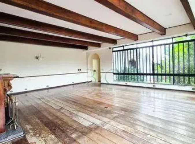Sobrado com 6 dormitórios à venda, 480 m² por R$ 4.299.000 - Pacaembu - São Paulo/SP