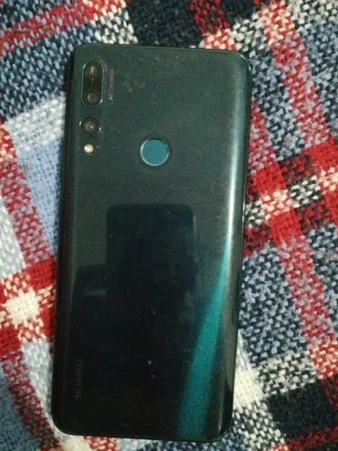 Celular Huawei y9