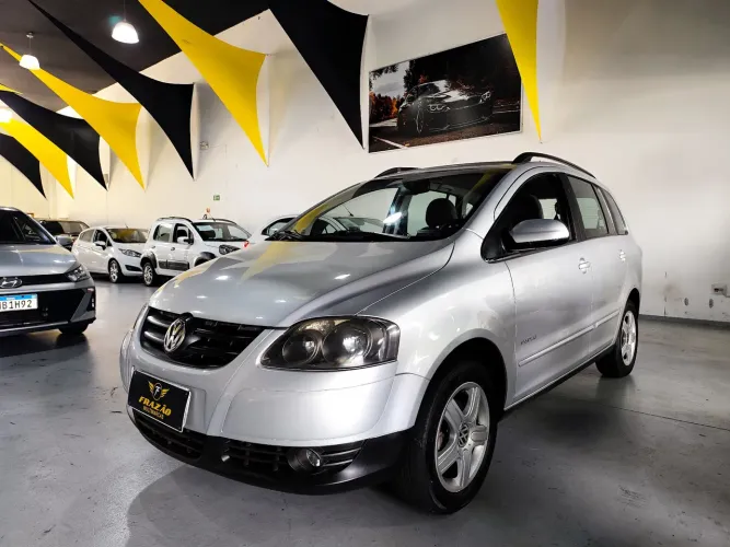 Volkswagen Spacefox 1.6/ 1.6 Trend Total Flex 8V 5P 2010