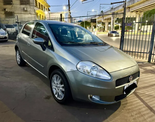 Fiat Punto 1.4 Fire Flex 8V 5P 2010