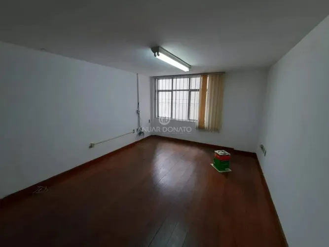 Carmo - Sala(s) para aluguel na Anuar Donato