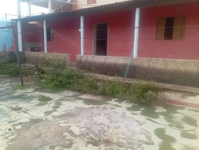 Lote de Esquina 150 m² JD São Geraldo ...Com Barracão 4; cómodos...