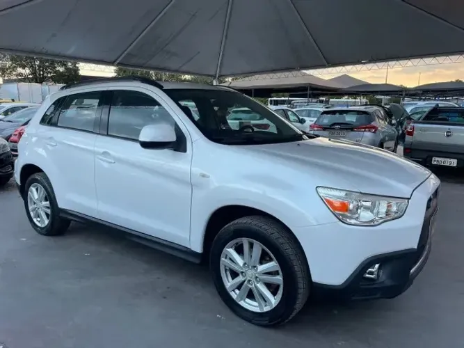 Mitsubishi ASX 2.0 16V 160cv Aut. 2012