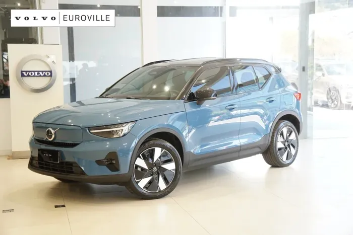 Volvo XC40 Recharge Plus (elétrico) 2024