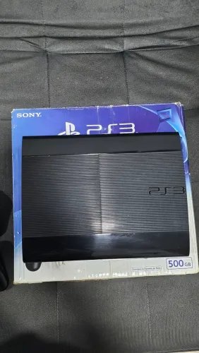 PS3 Super Slim 500GB na Caixa + 15 Mídias Físicas + 2 Controles Originais