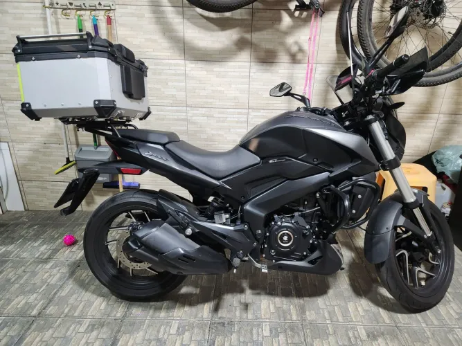 Dominar 400